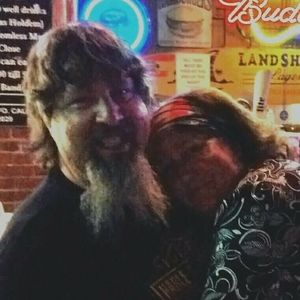 Meet your Posher, Glenn vollertsen